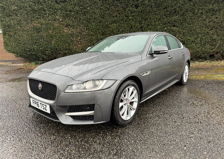 2016 Jaguar XF R-Sport